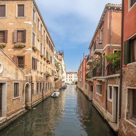 San Giacomo Dall'Orio Garden Apartment R&R Венеция Екстериор снимка