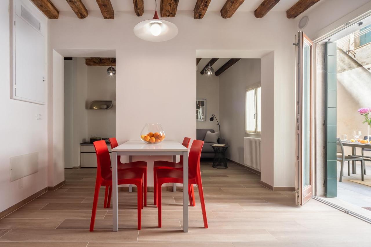 San Giacomo Dall'Orio Garden Apartment R&R Венеция Екстериор снимка